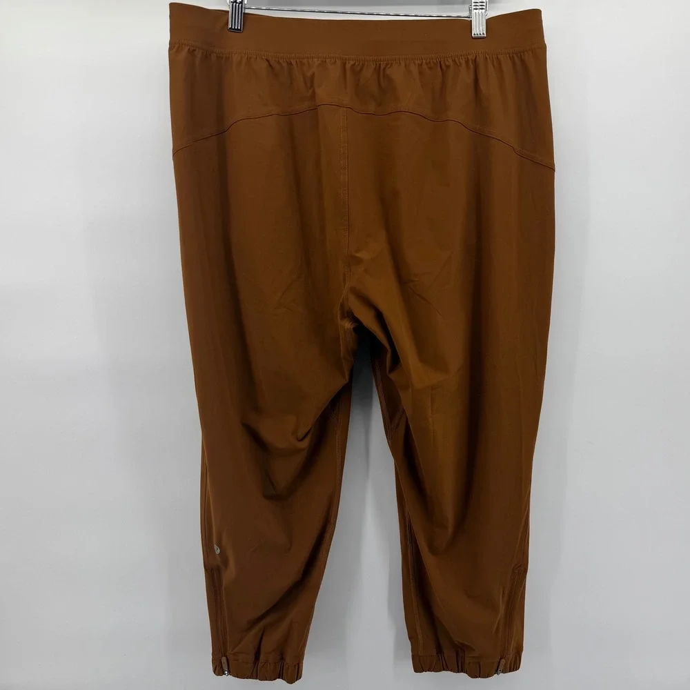 Lululemon Adapted State Jogger Women 14 Brown High-Rise Zipper Cuff W6BZ2S